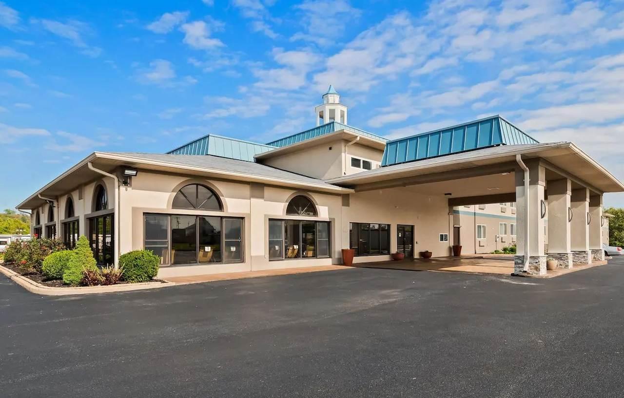 Best Western St. Louis Inn Arnold Buitenkant foto